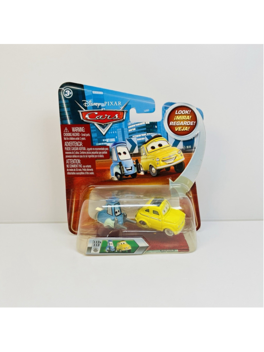 Disney Pixar Cars - Eyes Changing #112/113 - Luigi & Guido - New on Card
